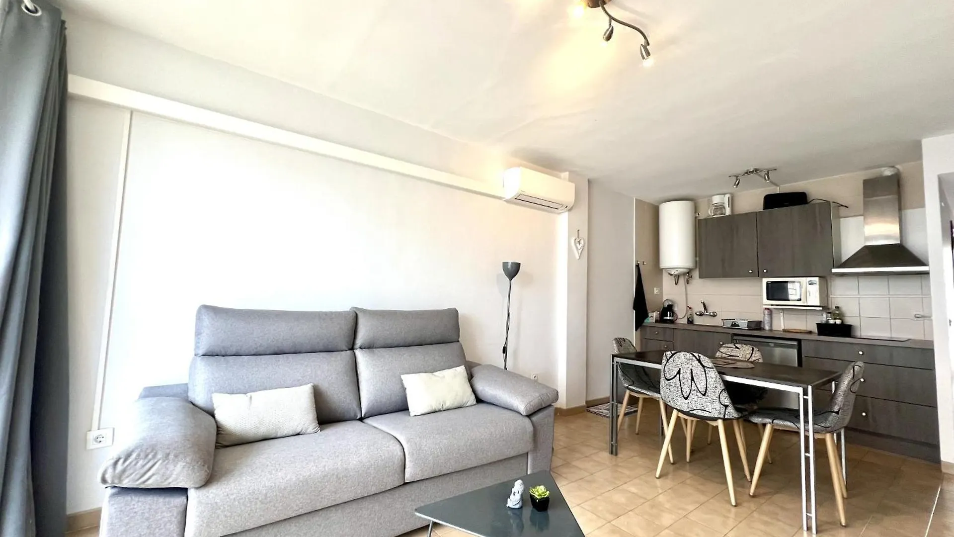 Apartamento Olympia Rosas España
